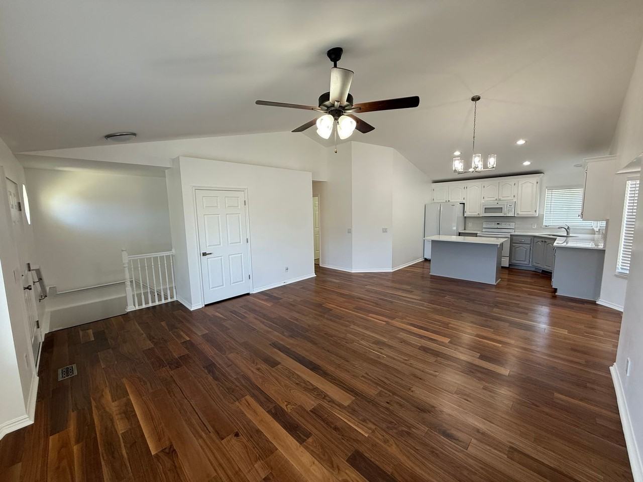 13878 S Shaggy Peak Dr - Photo 4 of 27