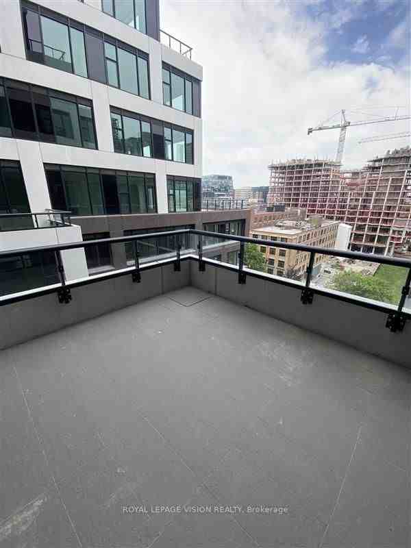 455 Wellington Street West - Photo 22