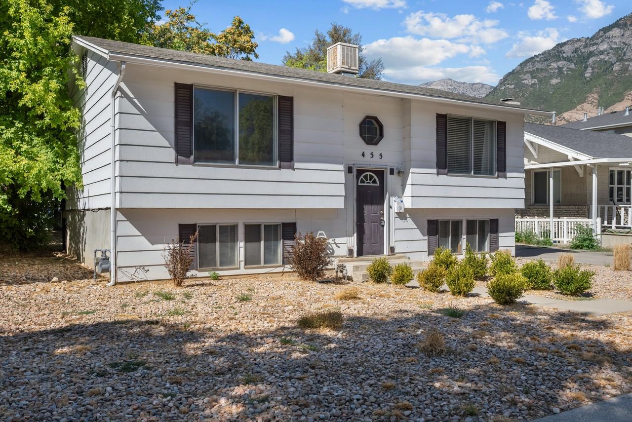 455 Eastnorth - Photo 5 of 26