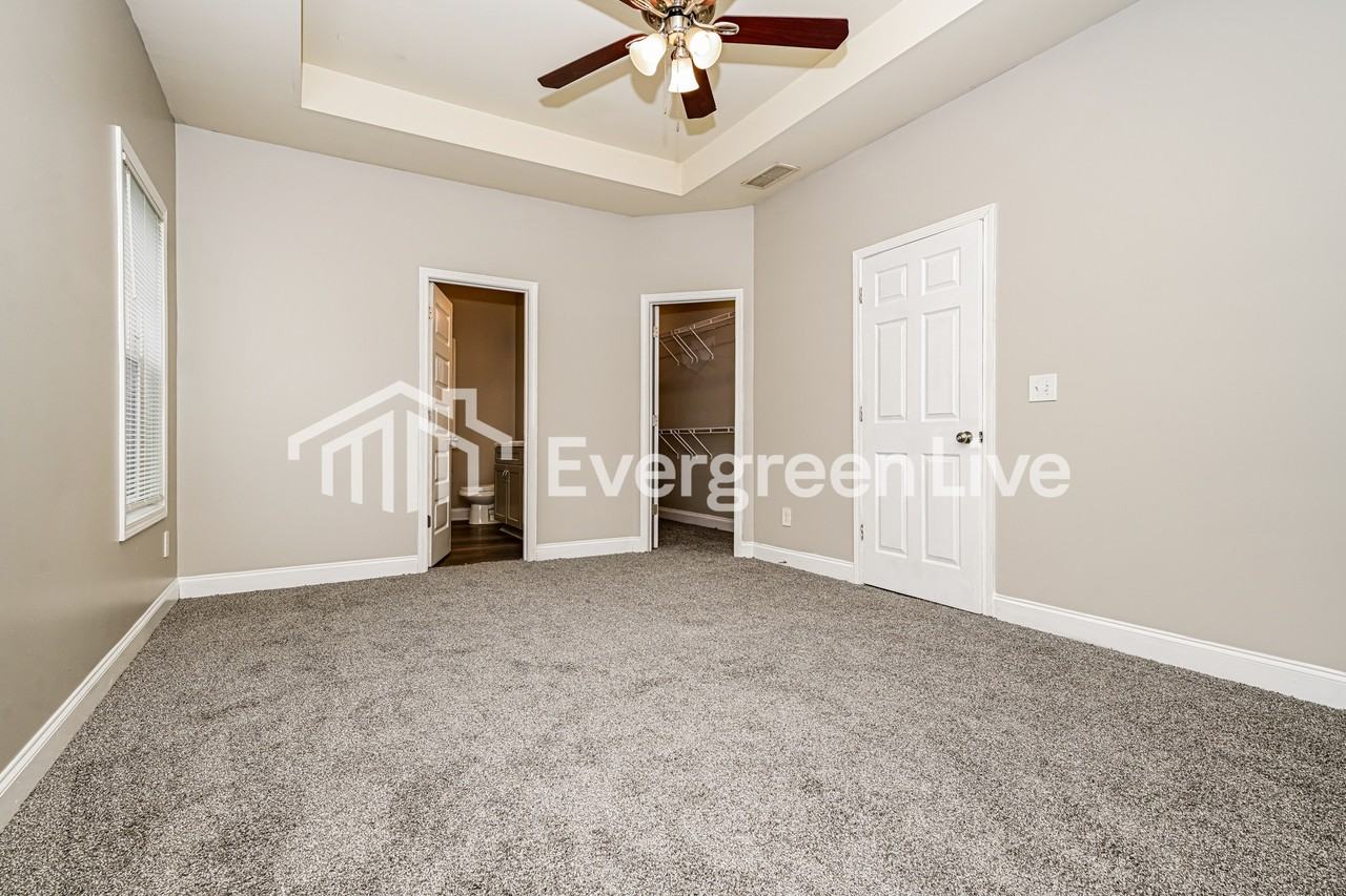 780 Freeman Dr - Photo 7 of 13