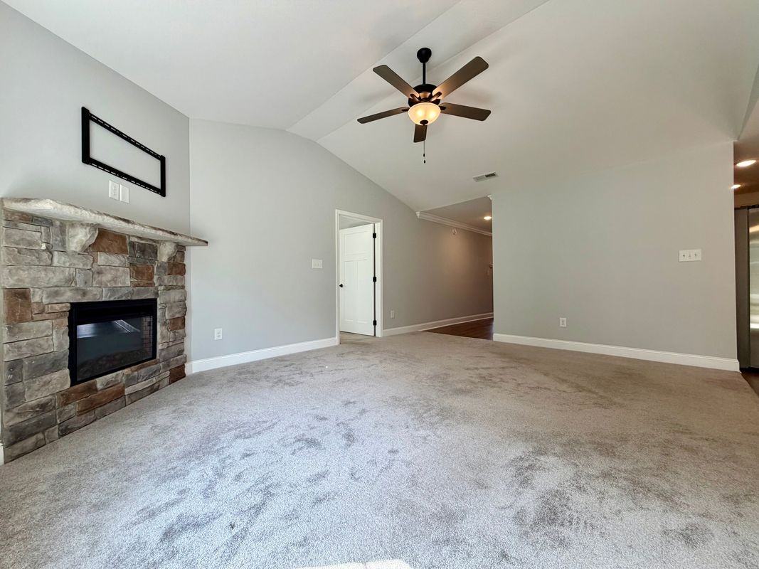 766 Snowflower Cir - Photo 4 of 19