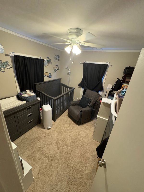 32 Kiel Ave - Photo 3 of 9