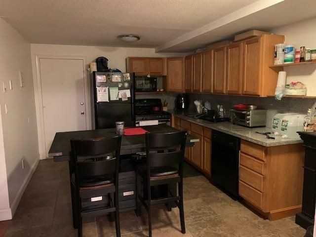 12 Tiffany Rd ##3 - Photo 2 of 12