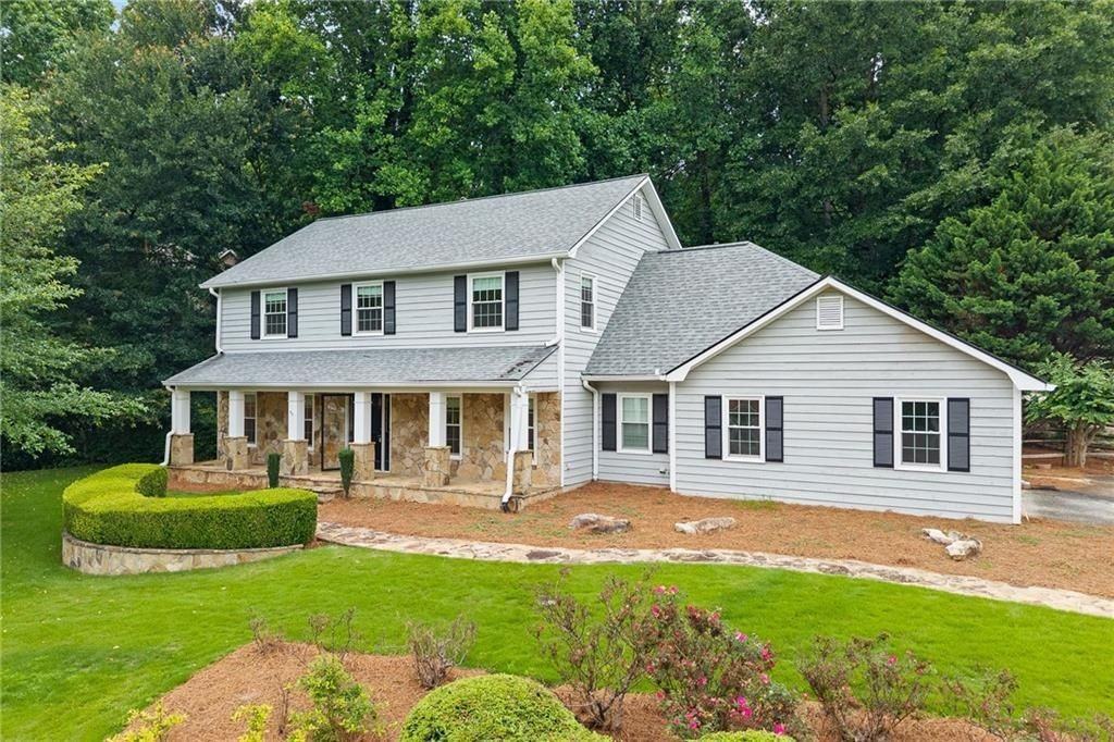4496 Windsor Oaks Dr - Photo 2 of 48