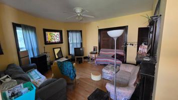 featured image of 7 Ashford St