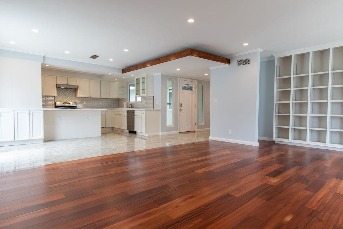 1108 Palmer Ave - Photo 6 of 29