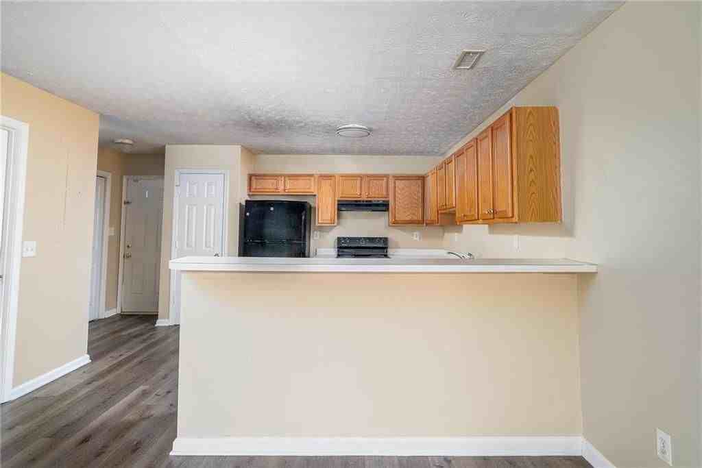 935 Hickory Bend Rd - Photo 3 of 17