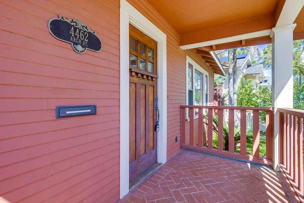 4462 Arch St - Photo 4 of 14