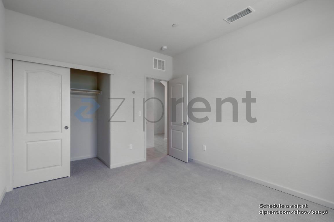 1474 Dorrington Ln - Photo 7 of 20