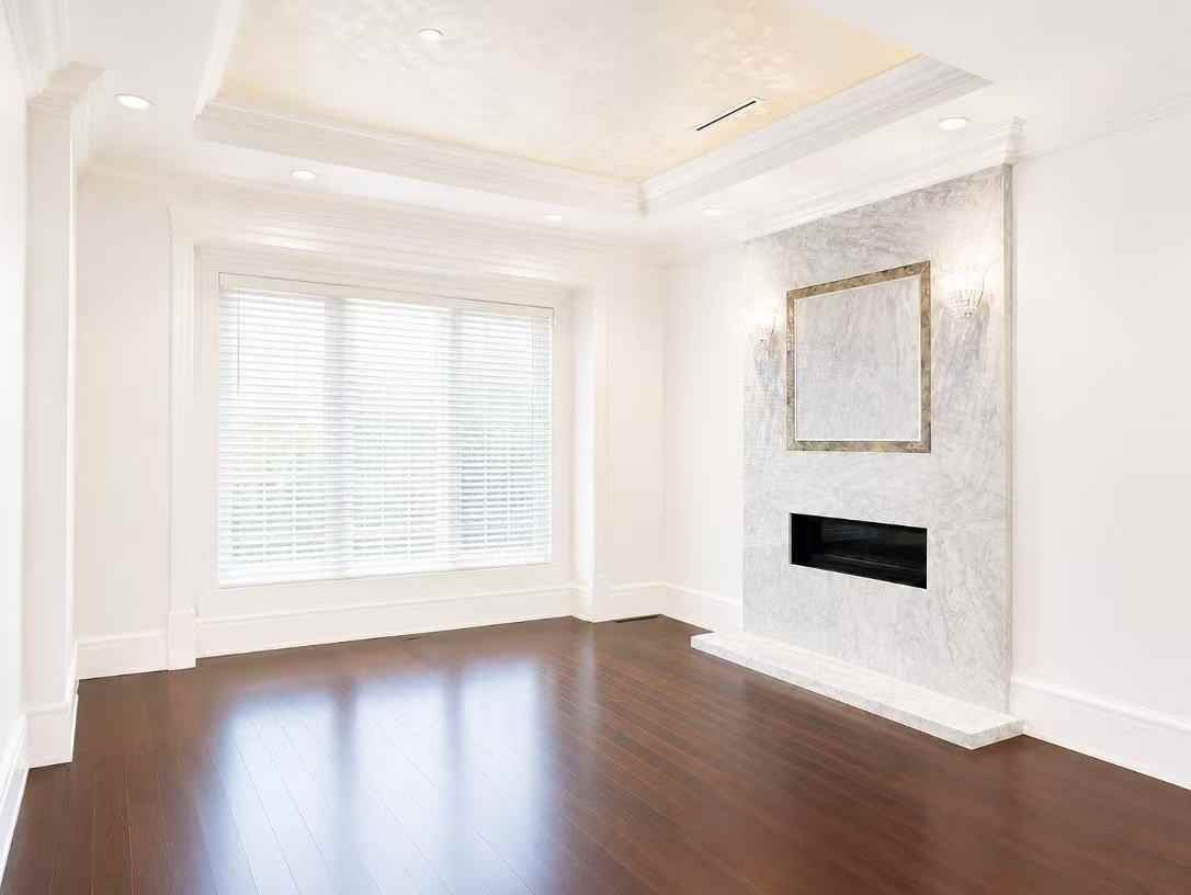 2400 Oliver Crescent - Photo 6 of 13