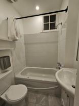 6042 Avenue du Parc - Photo 1 of 1