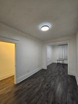 6042 Avenue du Parc - Photo 1 of 1