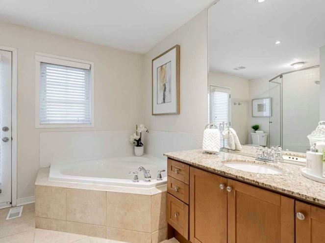 99 The Queensway - Photo 10