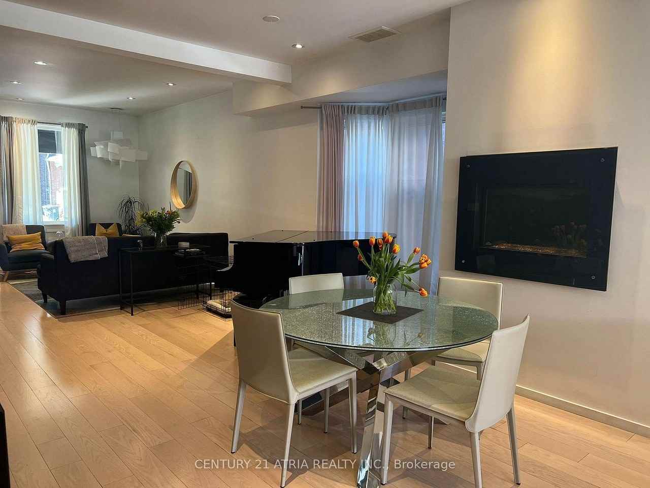 109 Simpson Avenue - Photo 5 of 16