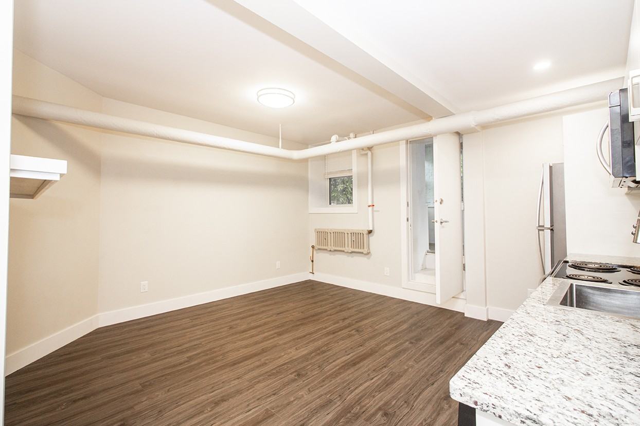 812 Wolseley Avenue - Photo 5 of 14