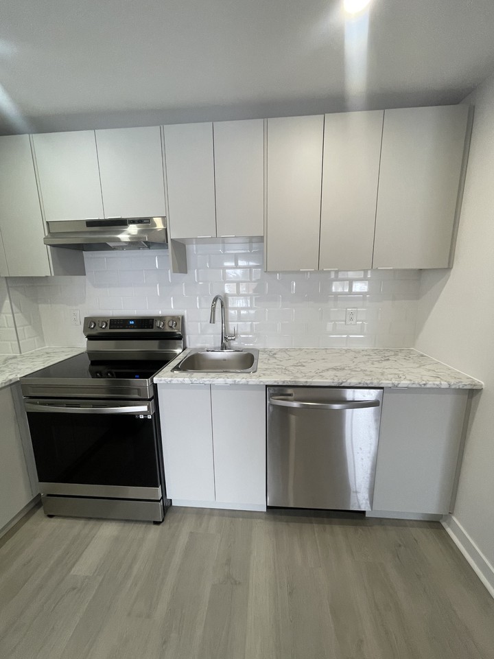 16440 Gouin - Photo 3 of 50