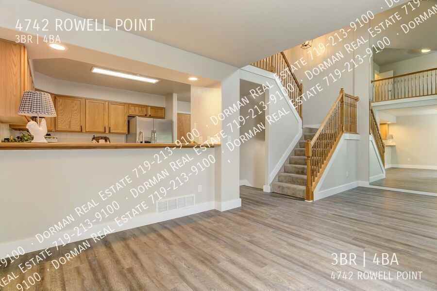 4742 Rowell Pt - Photo 7 of 29