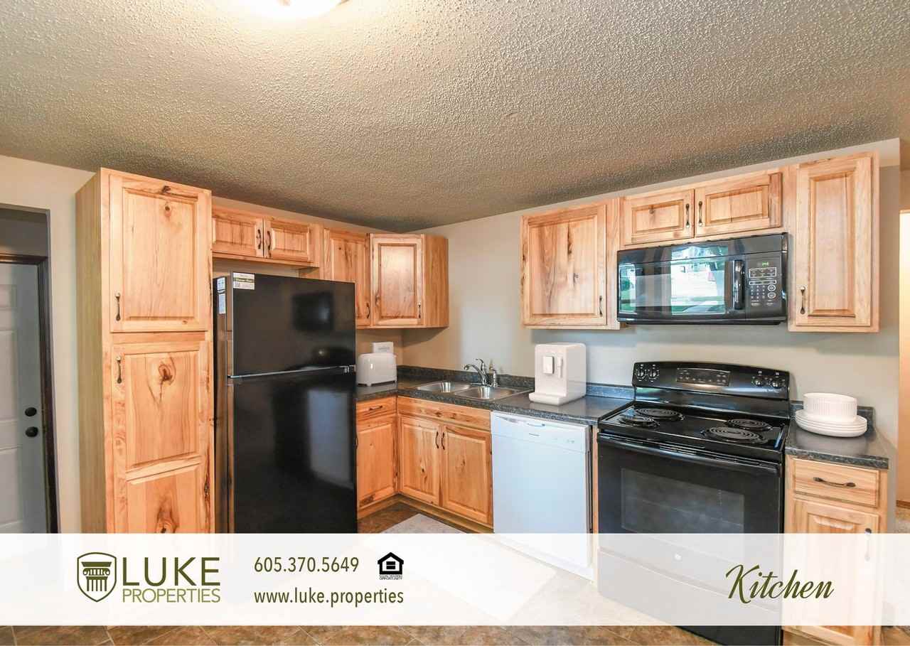 3500 E 15th St - Photo 2 of 21