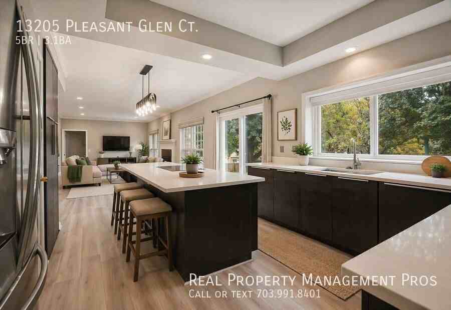13205 Pleasant Glen Ct - Photo 6 of 27