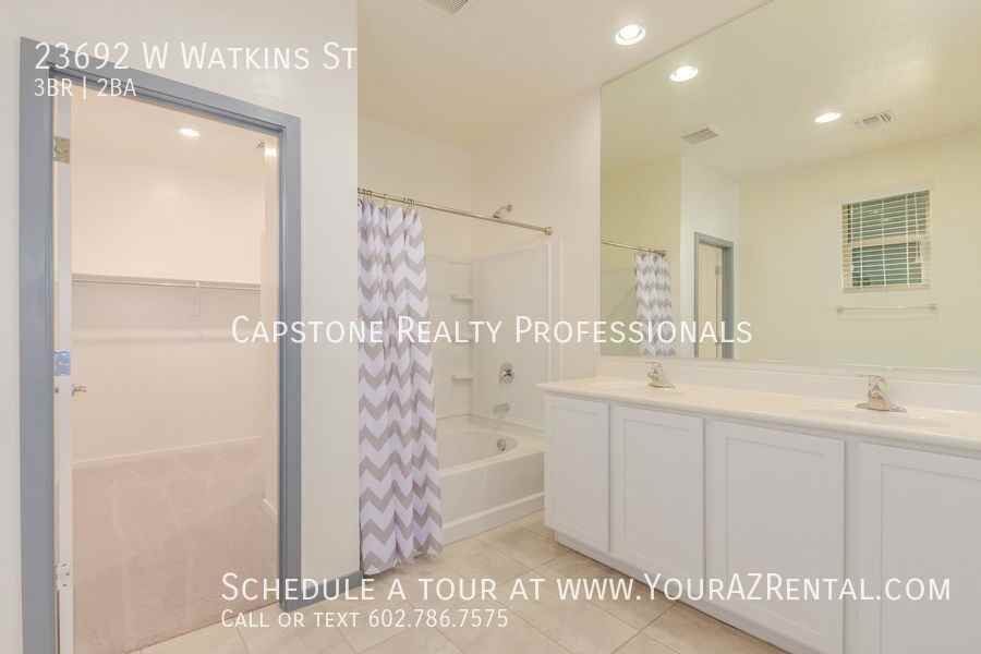23692 W Watkins St - Photo 6 of 21