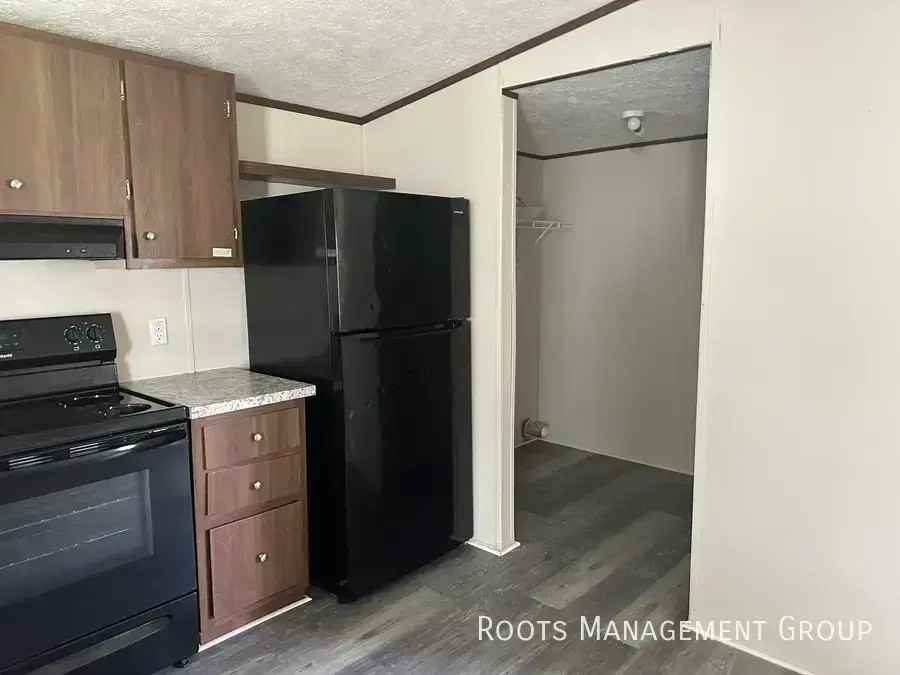 3818 Napier Field Rd #G805 - Photo 3 of 15