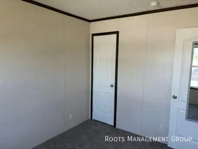 2300 E Philip Ave Trlr 47a #47A - Photo 2 of 15