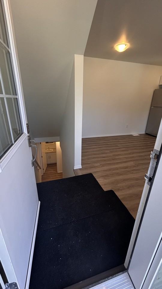 SF292 – 11935 46 Street NW | Multiple Units Available | 1 MONTH FREE - Photo 3 of 18