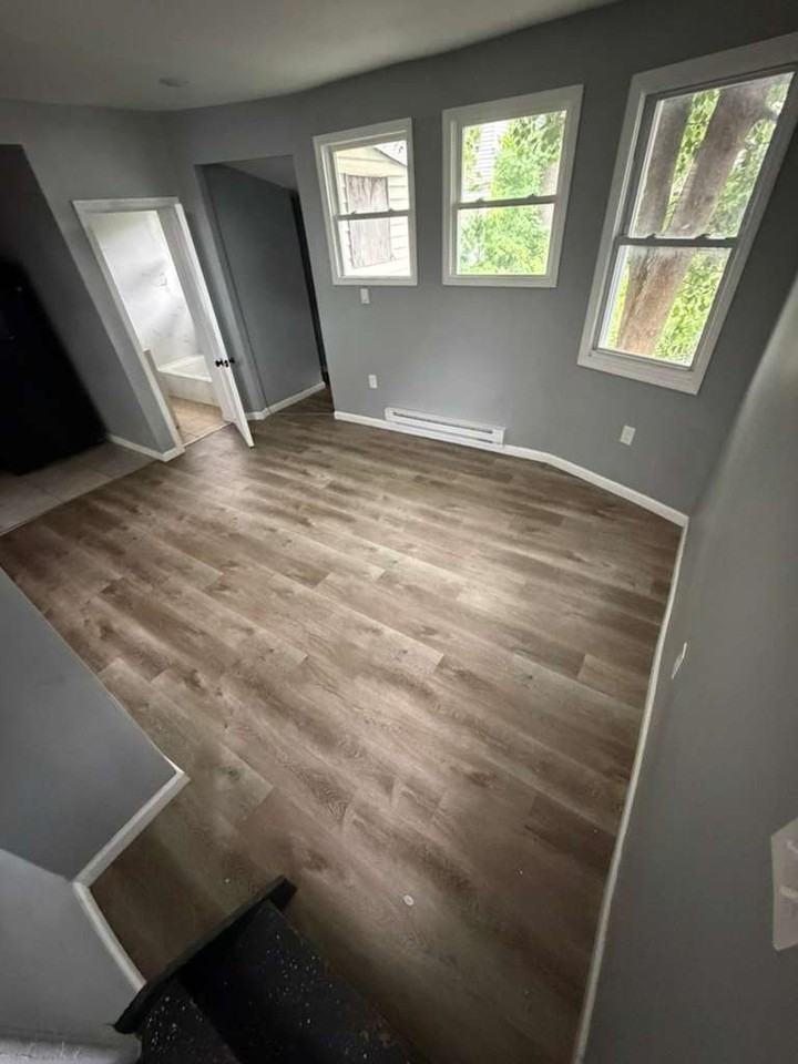 11 Grove Terrace #SFH - Photo 3 of 6