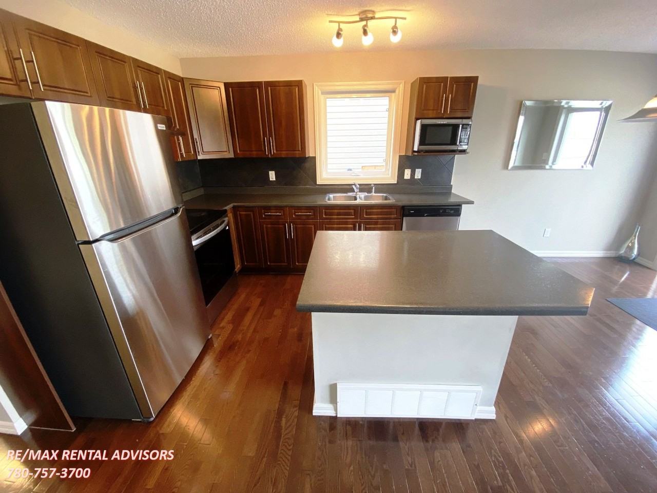 5148 1a Ave Sw - Photo 5 of 27