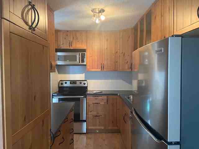 4712 54 Ave - Photo 6 of 15