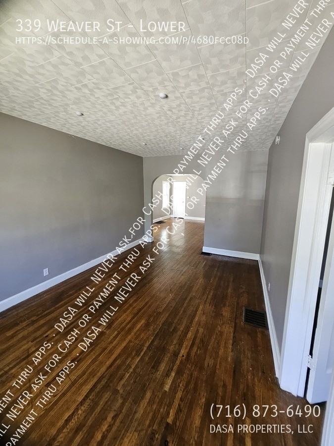 339 Weaver St - Photo 5 of 14
