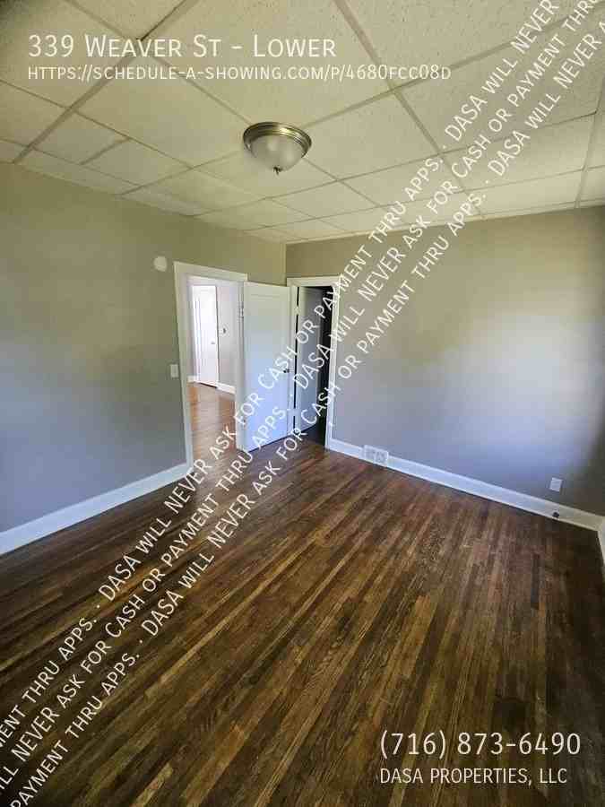 339 Weaver St - Photo 6 of 14
