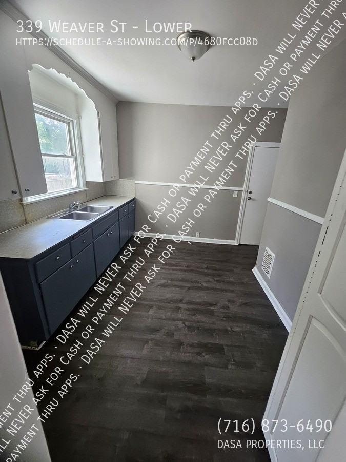 339 Weaver St - Photo 7 of 14