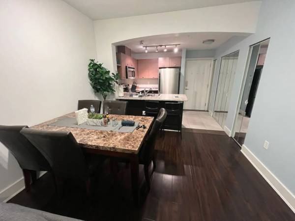 6688 120 Street - Photo 5 of 11