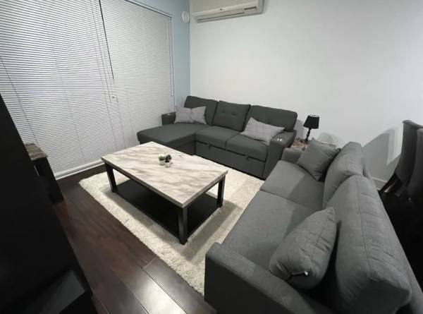 6688 120 Street - Photo 7 of 11