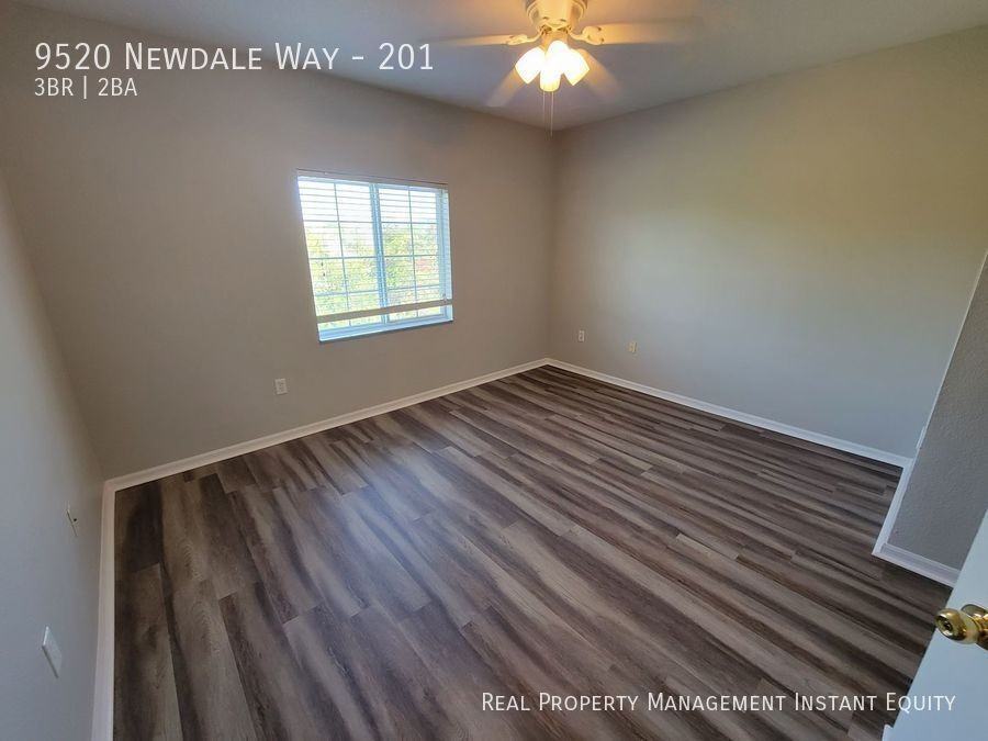 9520 Newdale Way #201 - Photo 6 of 15