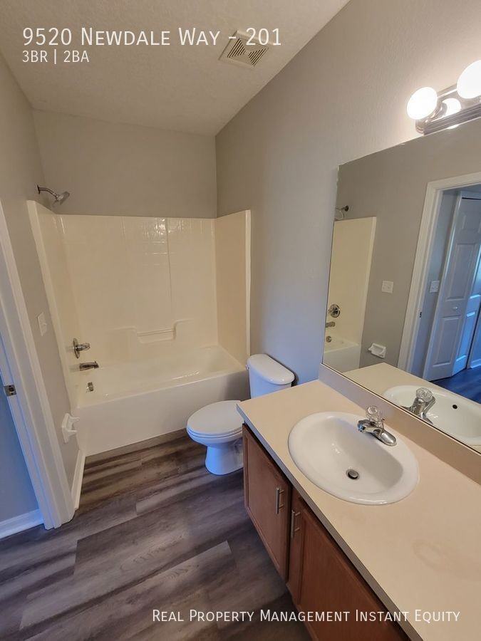 9520 Newdale Way #201 - Photo 7 of 15