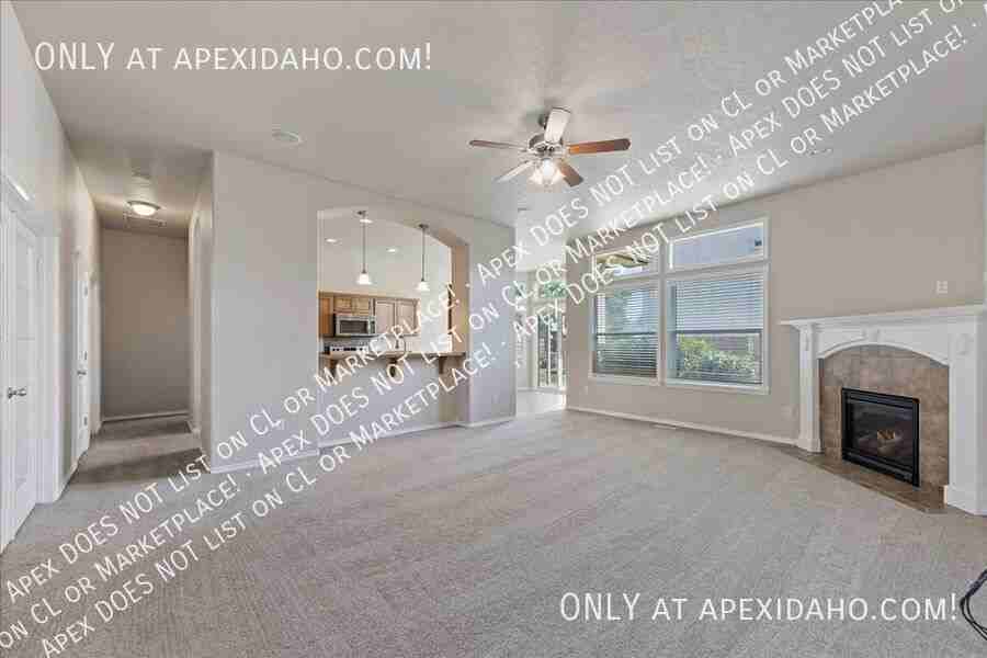 1899 W Apgar Creek Dr - Photo 2 of 37