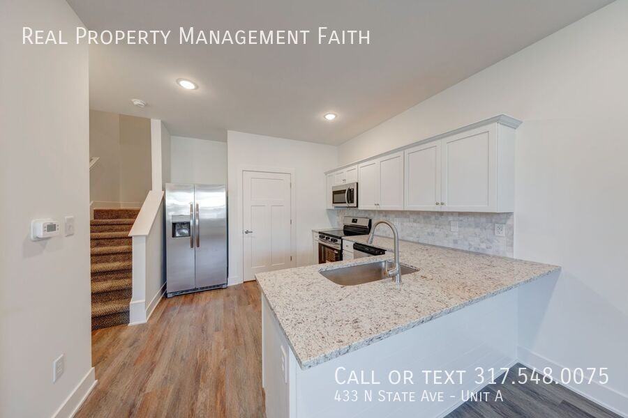 433 N State Ave #A - Photo 6 of 26