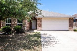 1104 Monticello Dr - Photo 1 of 1