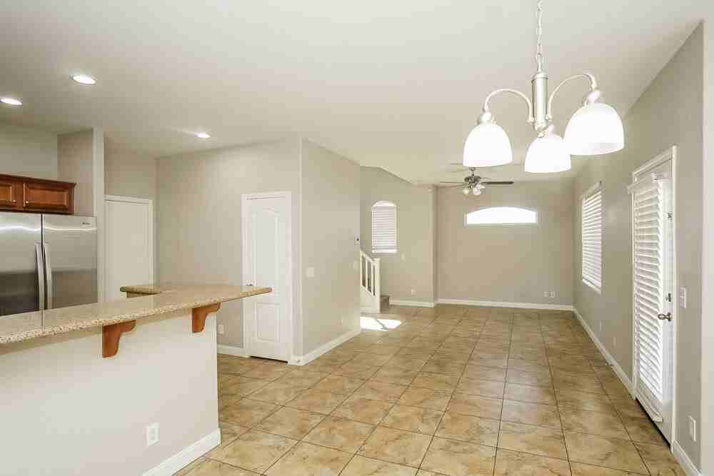 5119 Silent Valley Ave - Photo 6 of 17