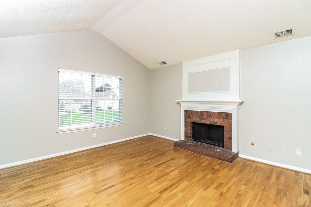2991 Heather Lake Dr - Photo 7 of 17