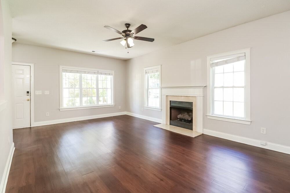 1909 Olsen Ln - Photo 6 of 17