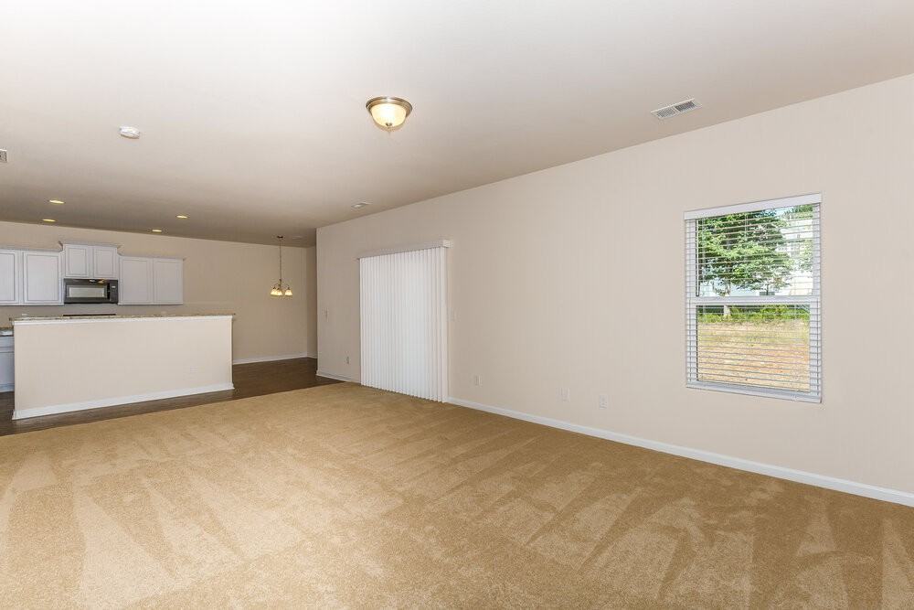 1521 Waylon Ave - Photo 3 of 13
