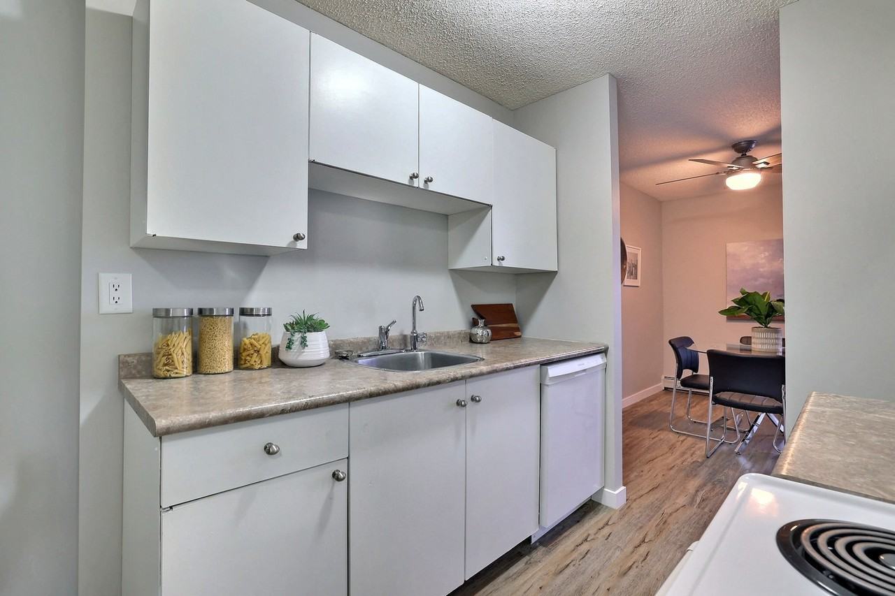 Willowcrest Apartments (420) #606 - Photo 5 of 20