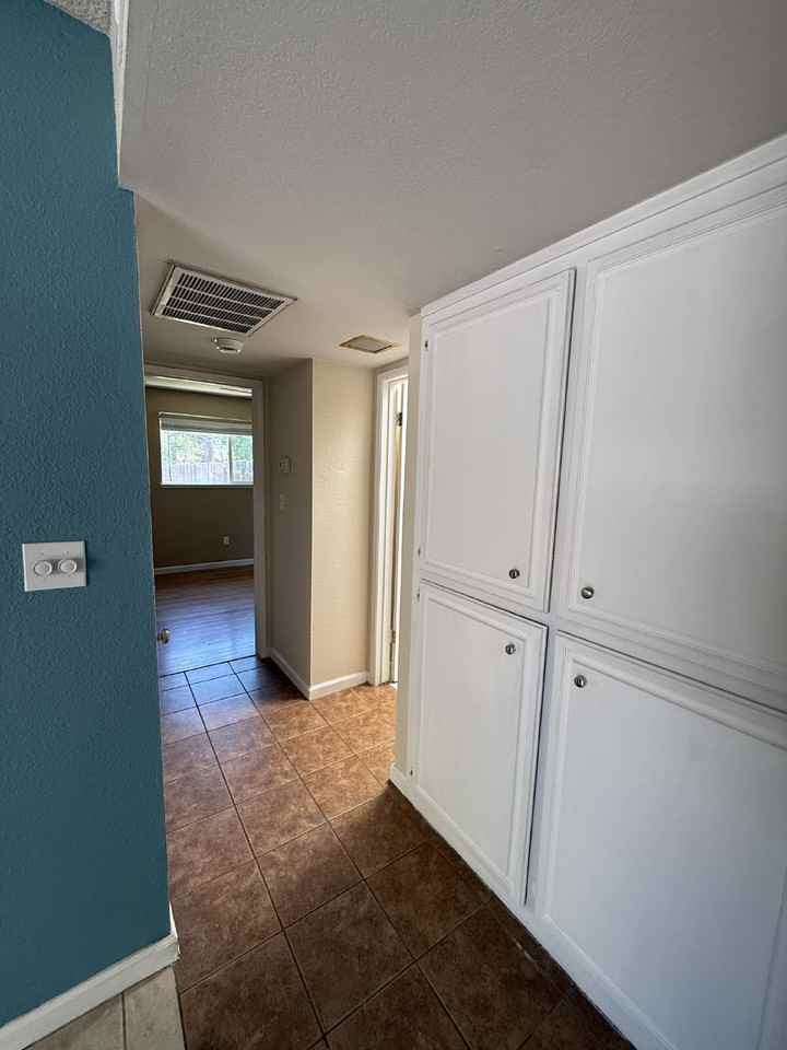 5836 Palm Ave - Photo 7 of 21