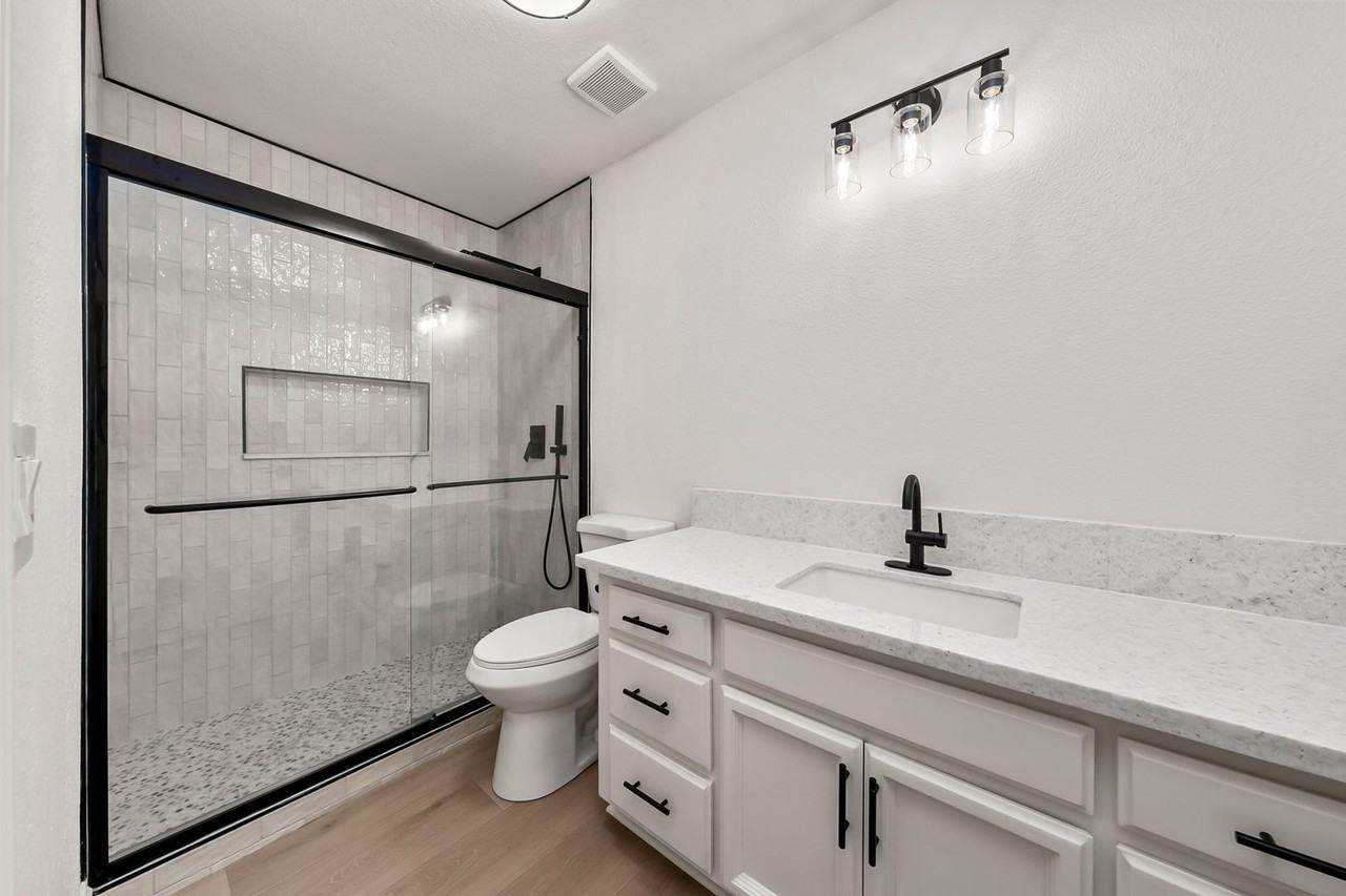 302 Carlina Ct - Photo 4 of 21