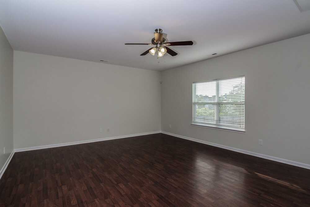15134 Dehavilland Dr - Photo 2 of 15