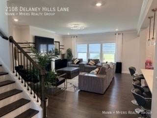 2108 Delaney Hills Ln - Photo 6 of 25