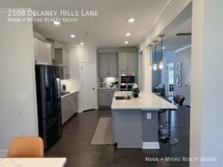 2108 Delaney Hills Ln - Photo 4 of 25